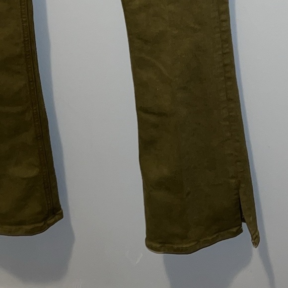 ✨HP✨ NWTS MOTHER RUNAWAY JEANS (28) - Picture 7 of 14